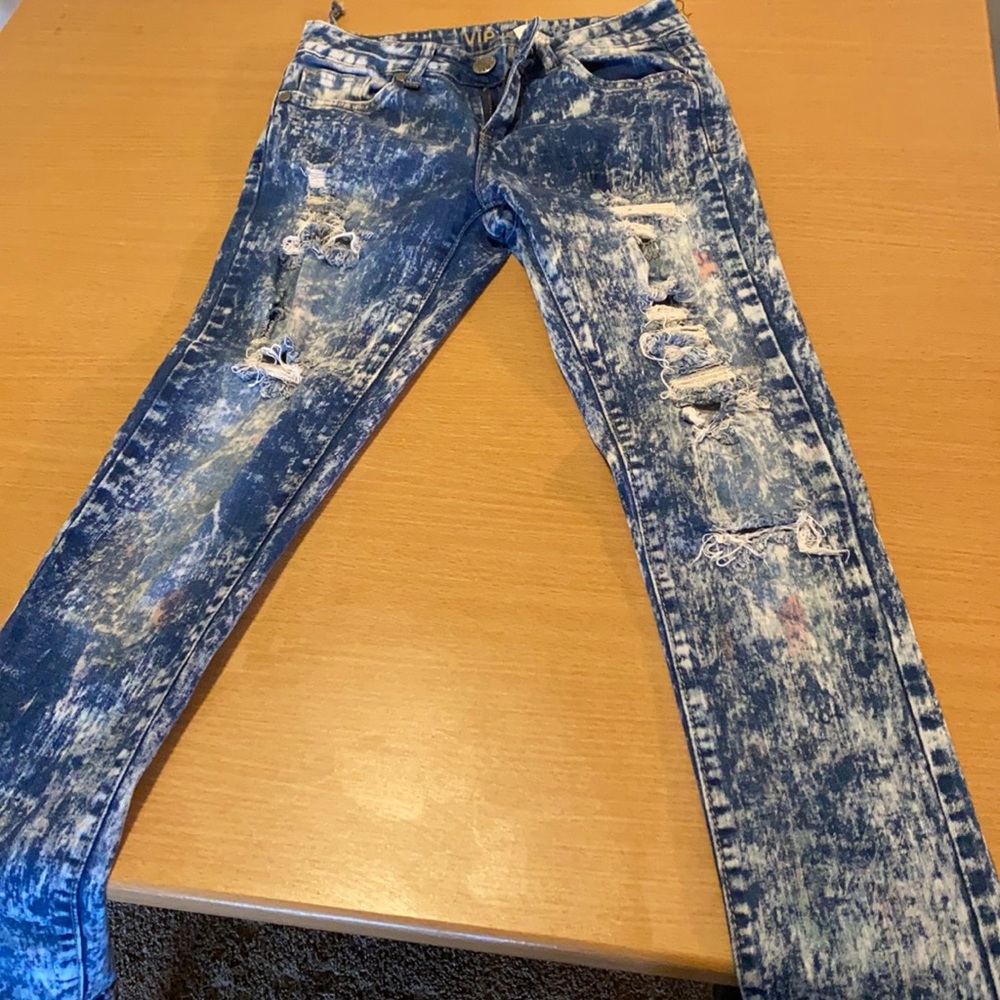 VIP jeans size 1/2 .. way tooo little for me .
